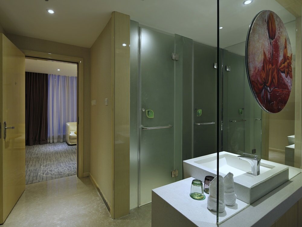 Фото Paco Hotel Guangzhou Ouzhuang Metro Branch