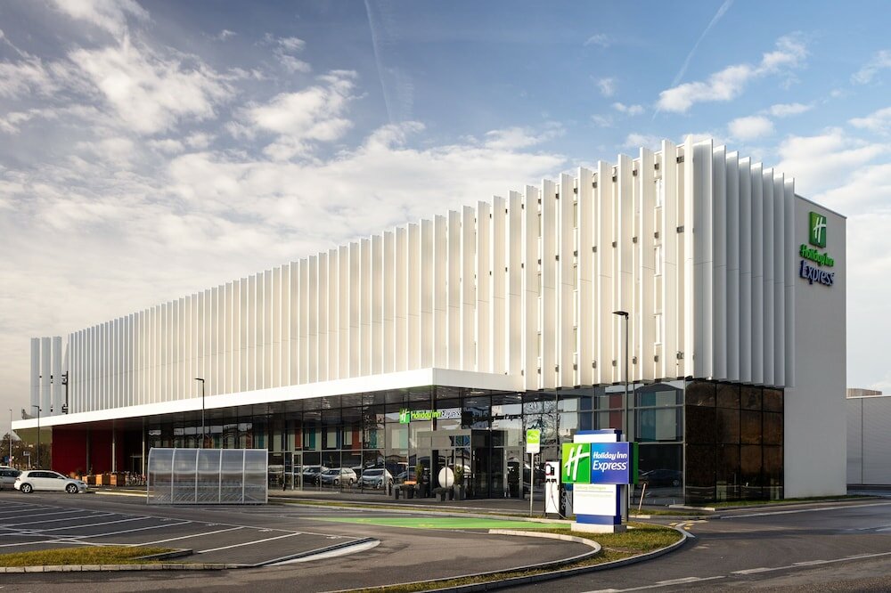 Фото Holiday Inn Express - Aarburg - Oftringen, an Ihg Hotel
