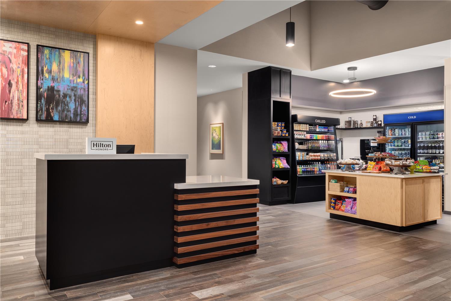 Фото Hilton Garden Inn Burlington Downtown