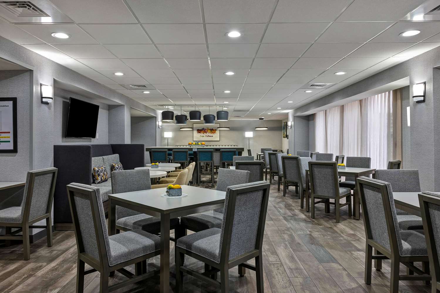 Фото Hampton Inn San Antonio-Downtown