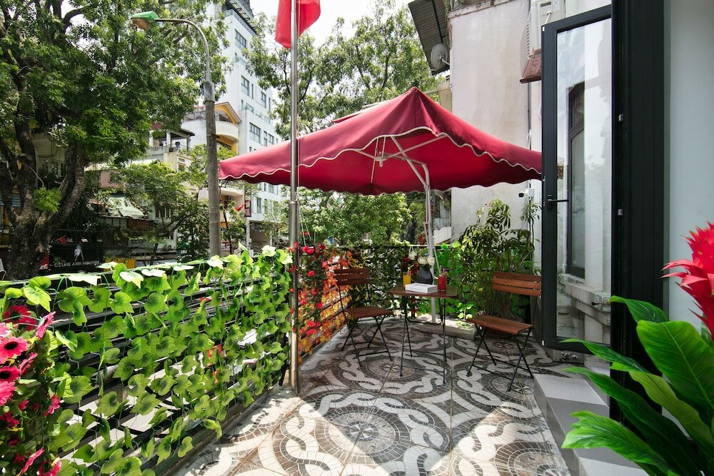 Фото Kingly Hotel