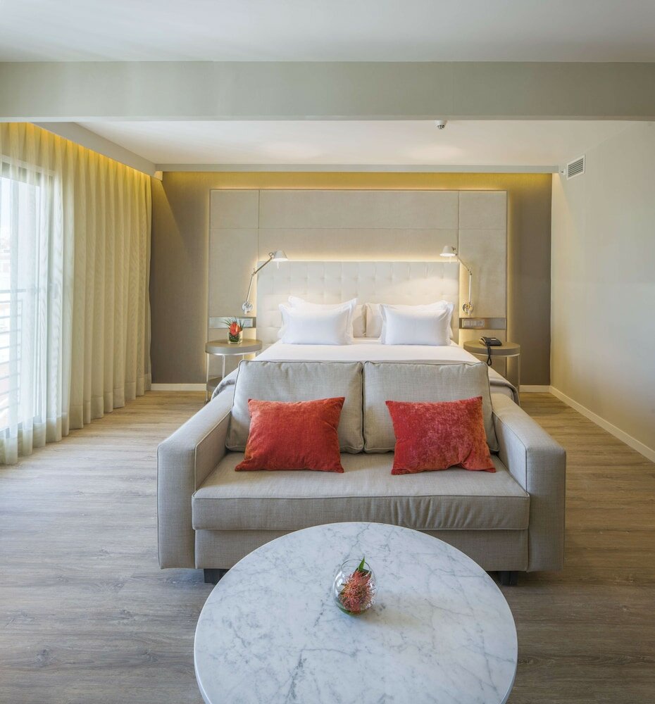 Фото Nh Collection Lisboa Liberdade