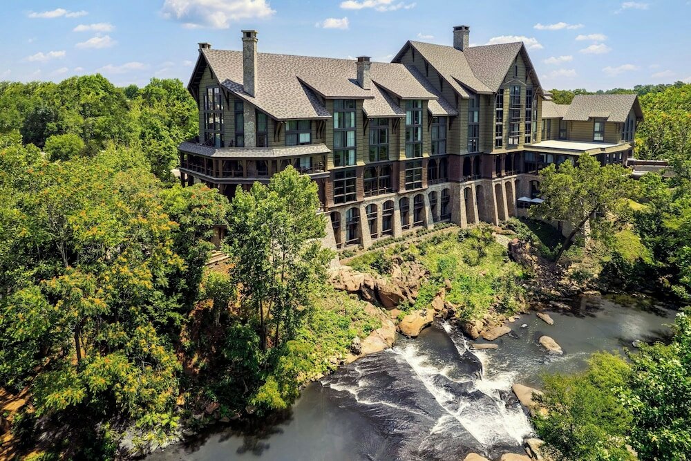 Фото Grand Bohemian Lodge Greenville Autograph Collection