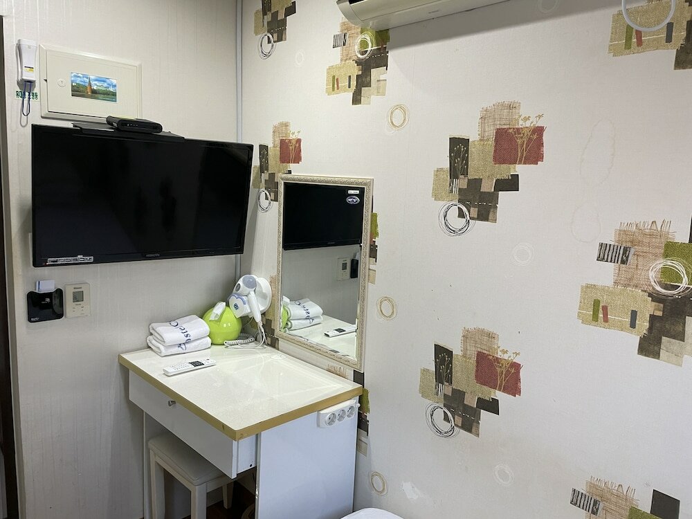 Фото Chloe Hostel