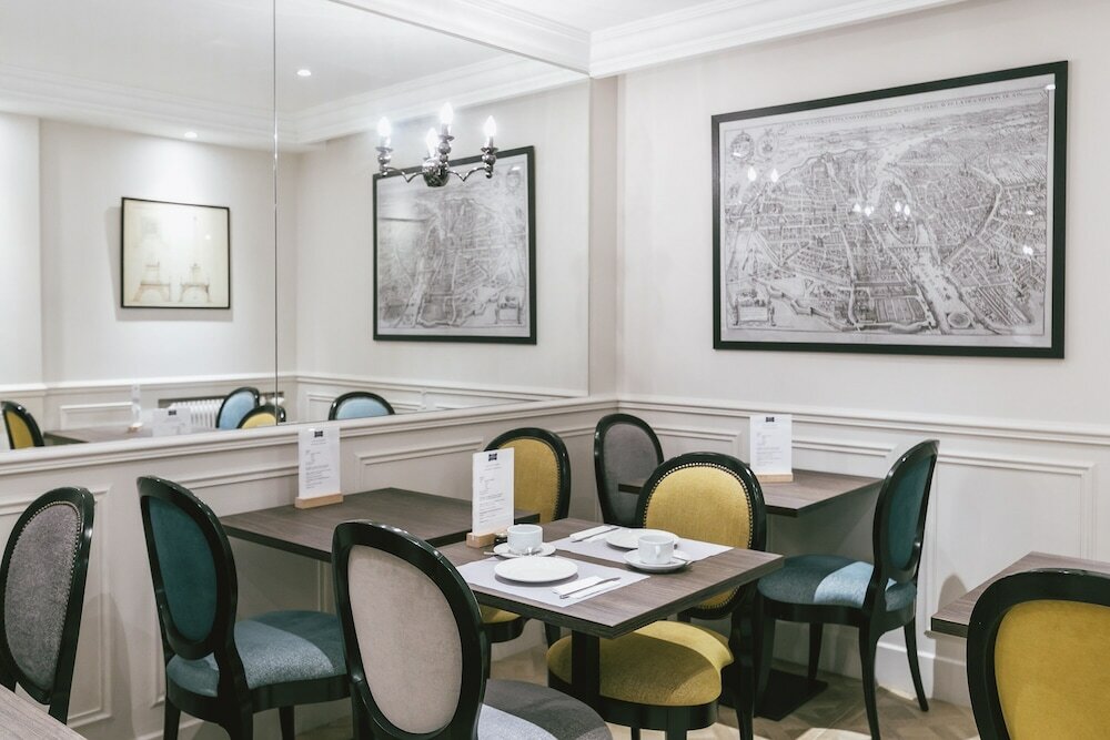 Фото Hotel Saint Christophe Paris