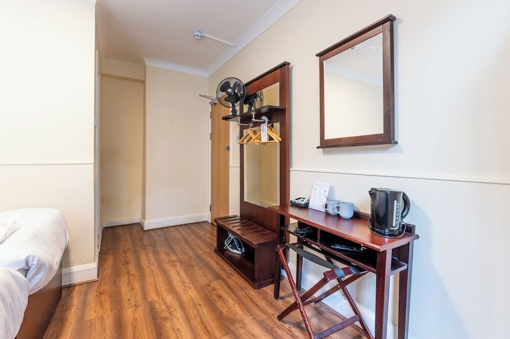 Фото Astoria Hotel