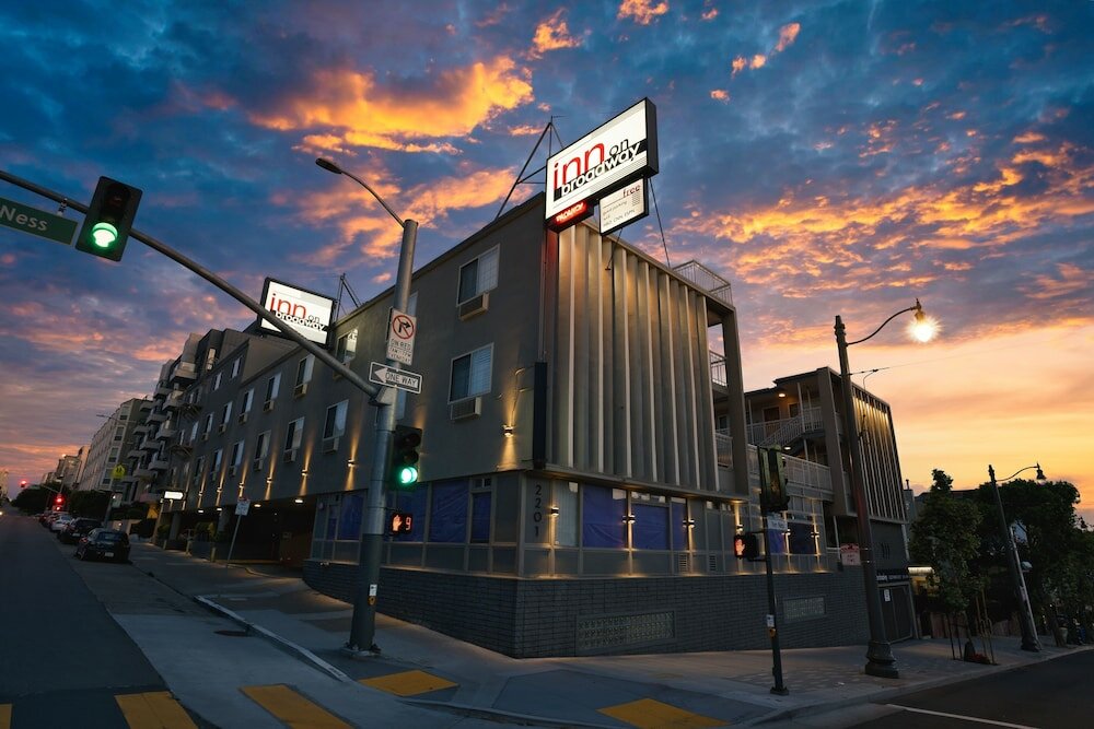 Фото Inn on Broadway