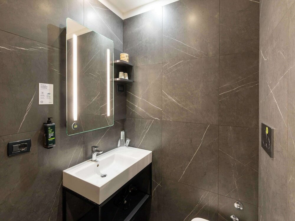 Фото B&B Hotel Roma Tuscolana San Giovanni