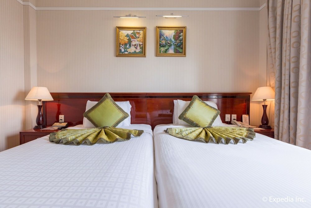 Фото First Hotel