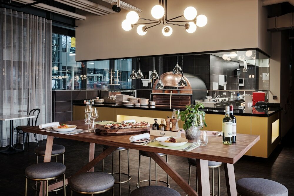 Фото Ameron München Motorworld