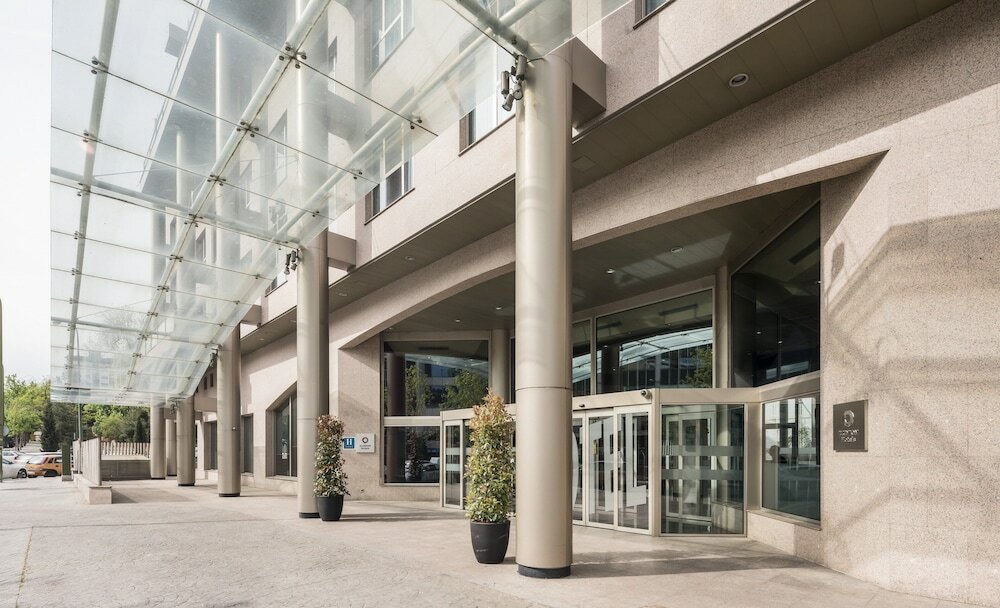 Фото Hotel Ilunion Alcalá Norte