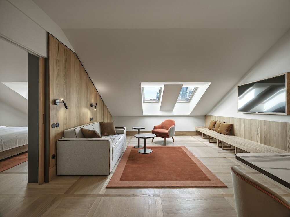 Фото Отель The Julius Prague