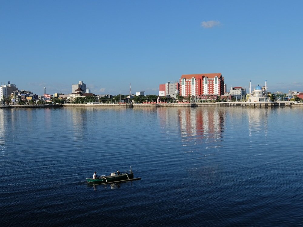 Фото Aryaduta Makassar