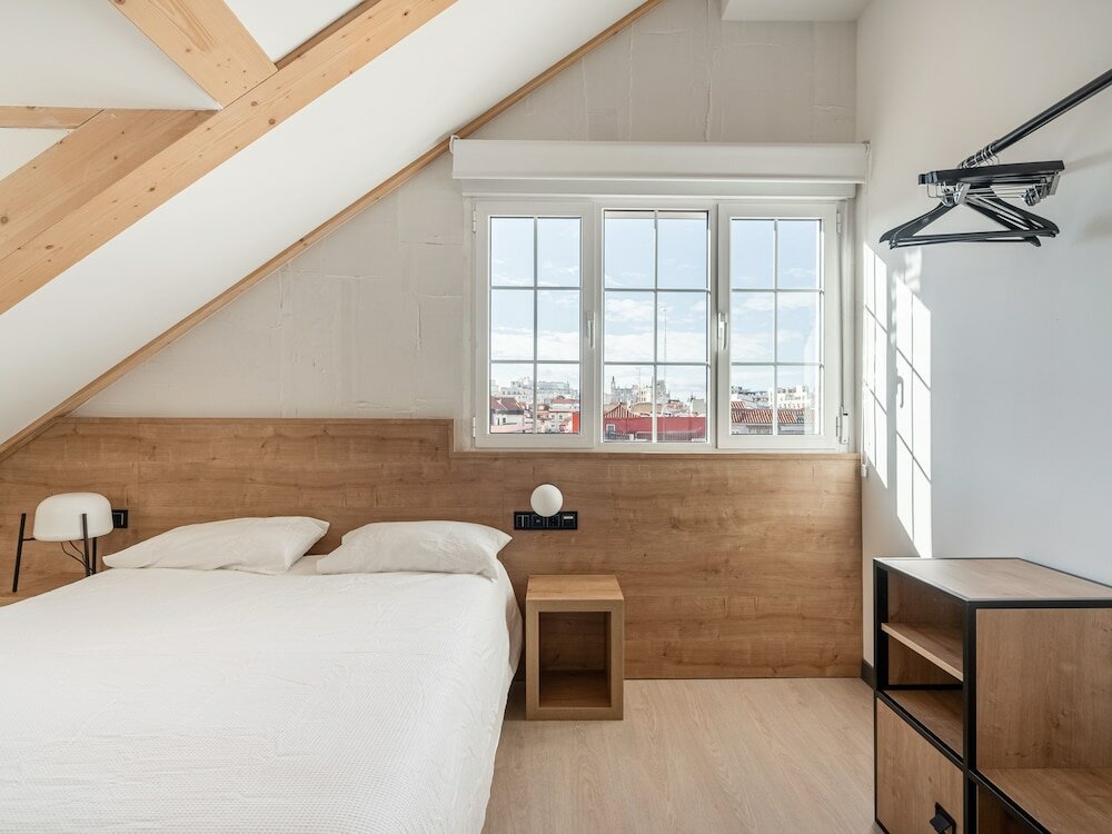 Фото Limehome Madrid Calle de la Madera