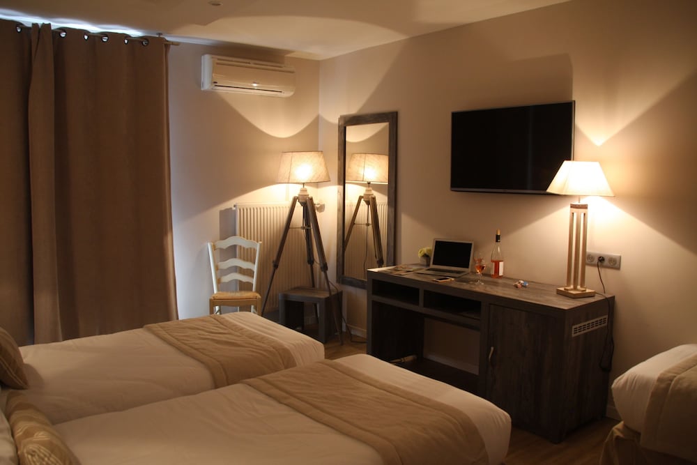 Фото Hotel Le Concorde