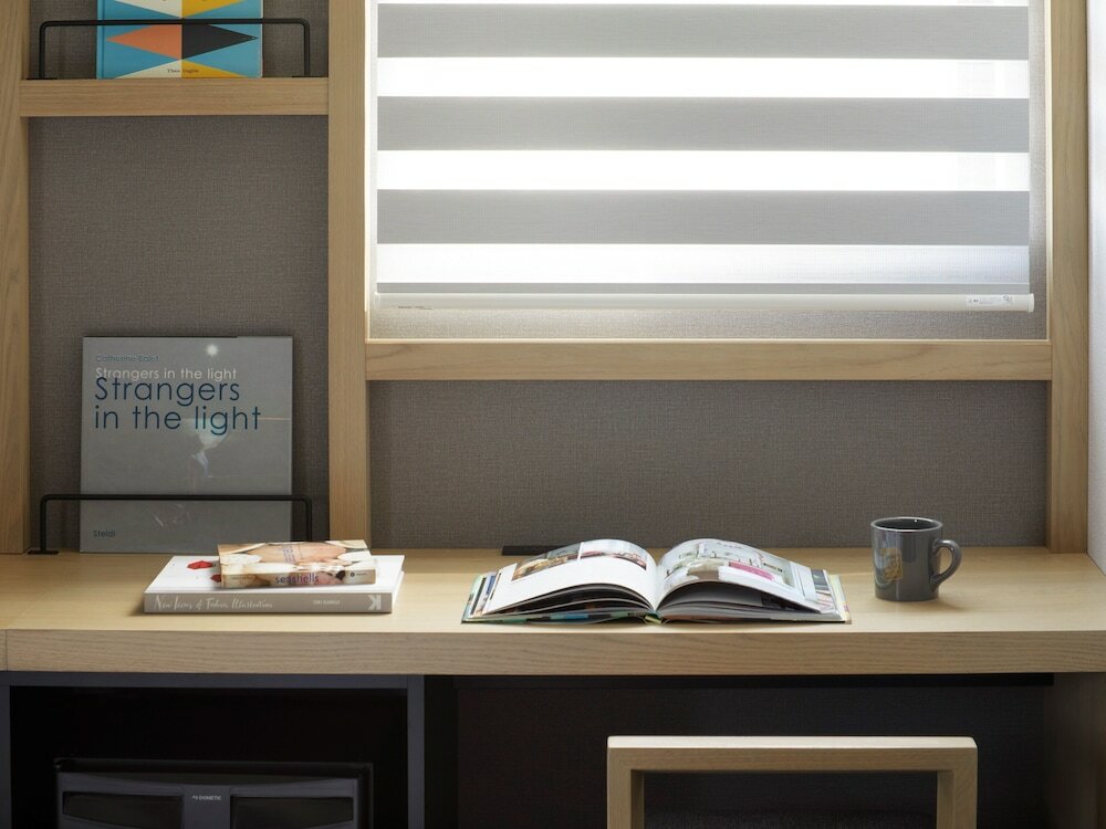 Фото Lamp Light Books Hotel Sapporo