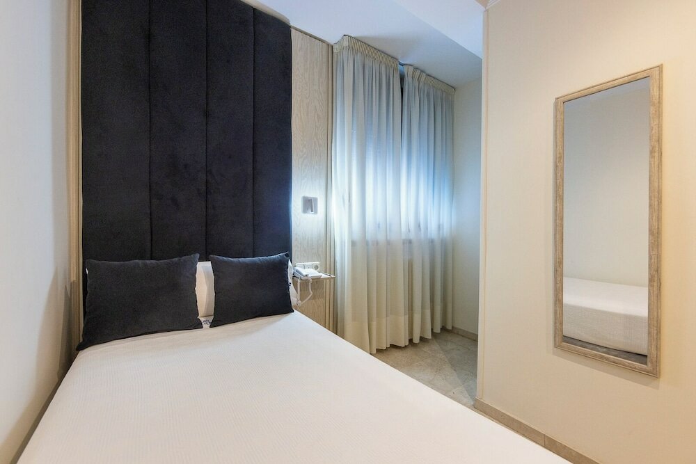 Фото Sacromonte Hotel