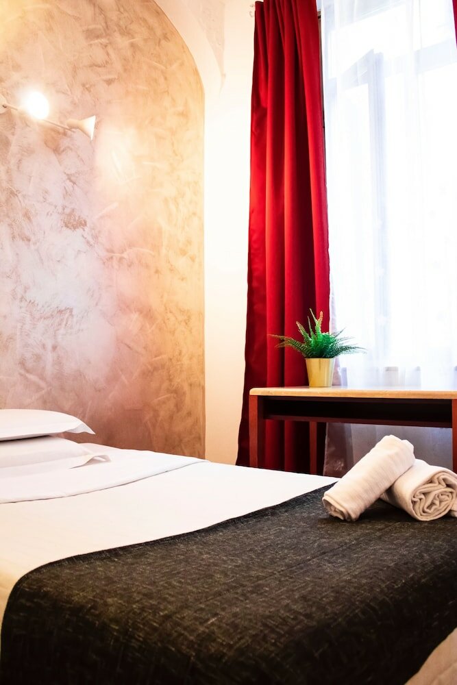 Фото Hotel Capri