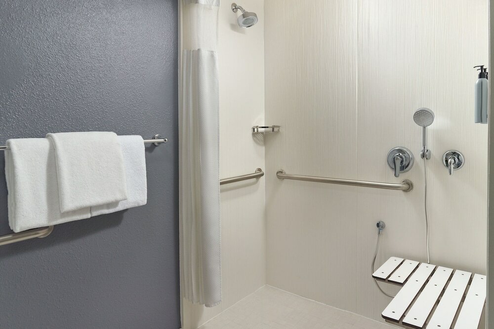 Фото Courtyard by Marriott Tallahassee Downtown/Capitol