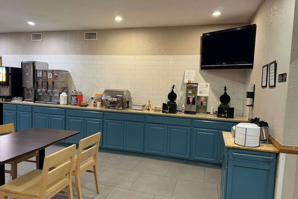 Фото Country Inn & Suites by Radisson, Elgin, Il