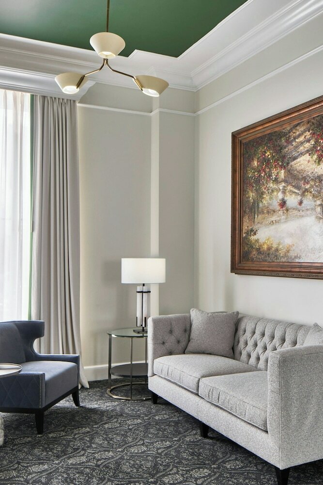 Фото Отель Le Pavillon