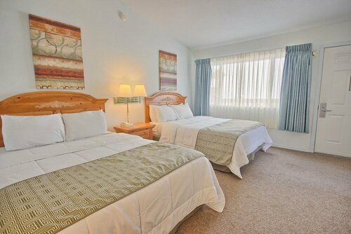 Гостиница San Simeon Lodge в Сан-Симеоне