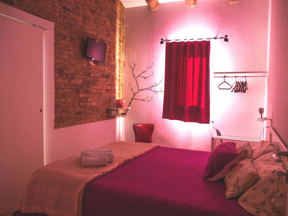 Фото Hostal Cling 43