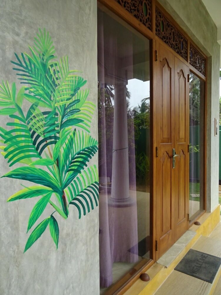 Фото Thambili cabanas