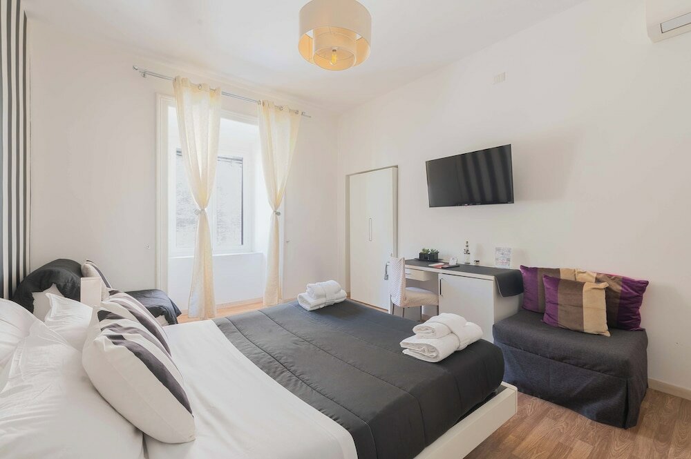 Фото Rione Monti Suites