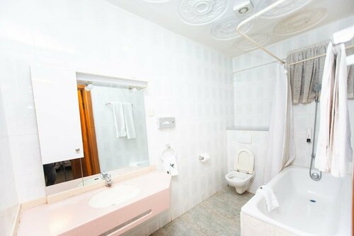 Гостиница Sam's Cottage в Аккре