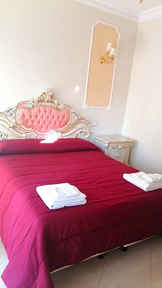 Фото Royal Rooms Colosseo