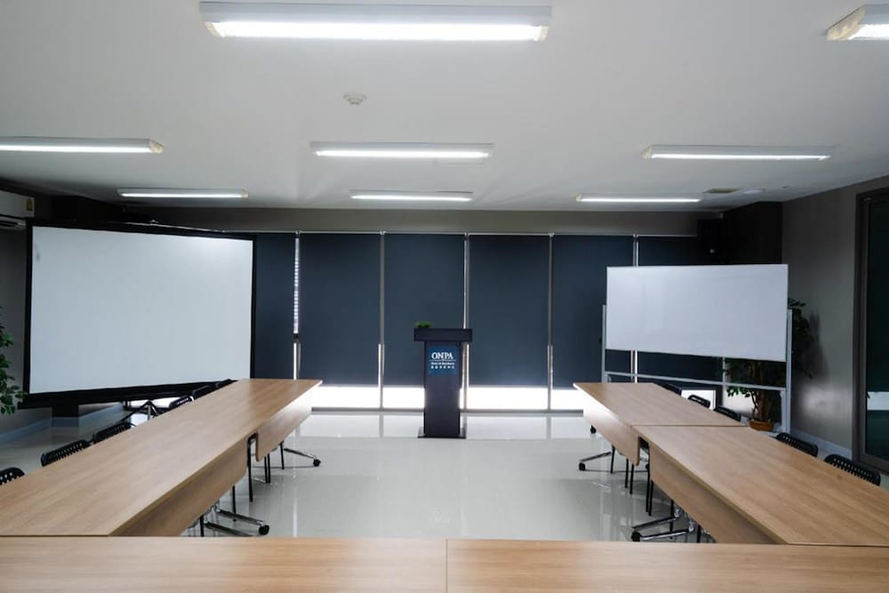 Фото Onpa Hotel & Residence Bangsaen