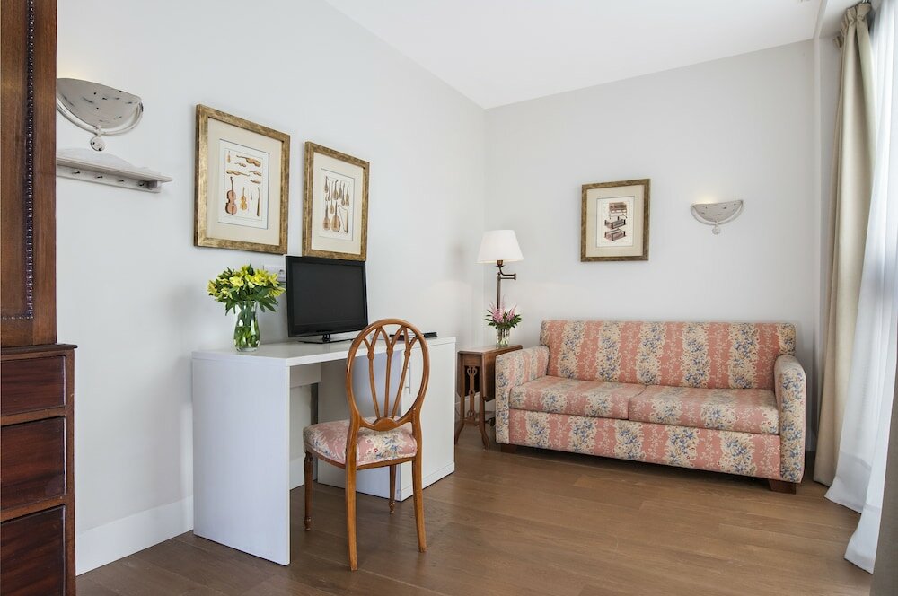 Фото Hotel Amadeus