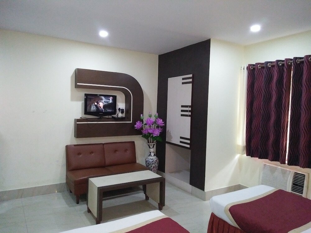 Фото Отель Executive Tower