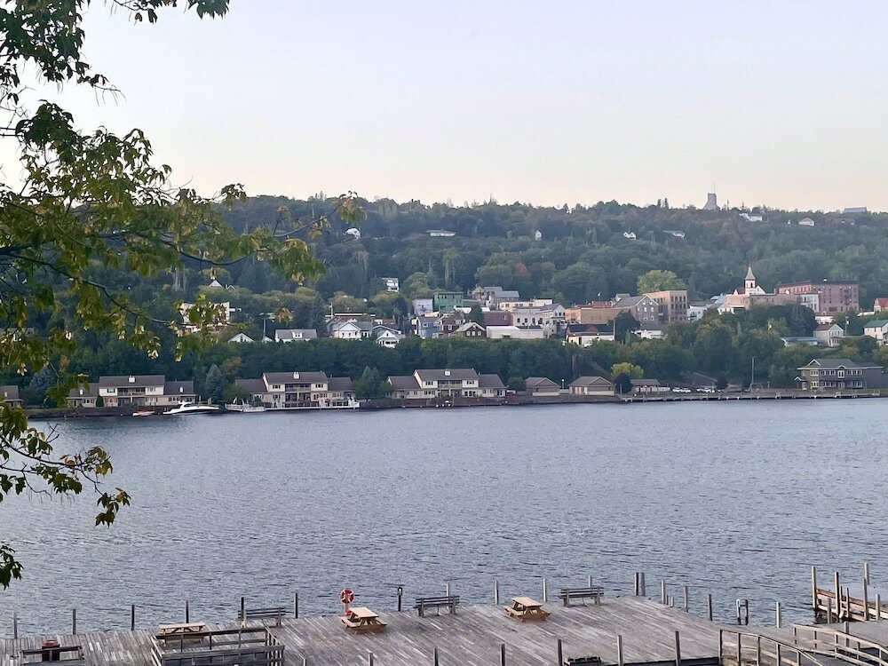 Фото Holiday Inn Express Houghton-Keweenaw, an Ihg Hotel