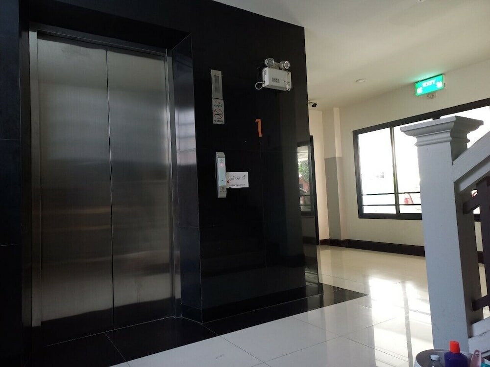 Фото Chorlada Lanna Hotel