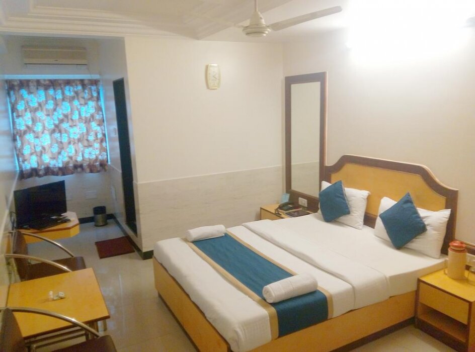 Фото Hotel Gangasagar