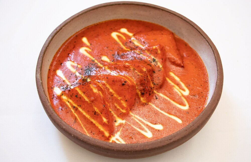 Фото Three Falcons Hotel