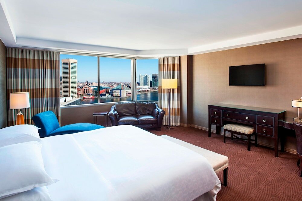 Фото Sheraton Inner Harbor Hotel