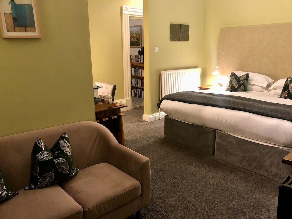 Фото Westwood Guest House