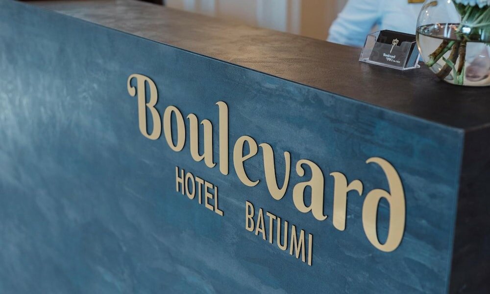 Фото Boulevard Batumi Hotel