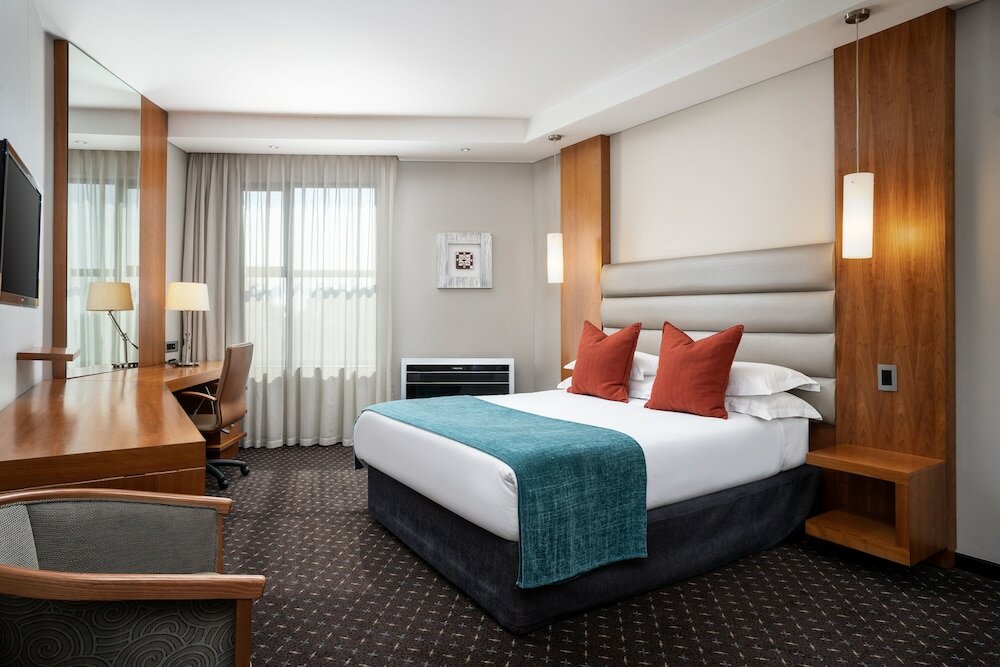 Фото Premier Hotel Or Tambo