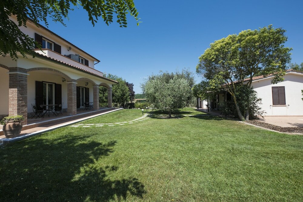 Фото Agriturismo Il Fontanile