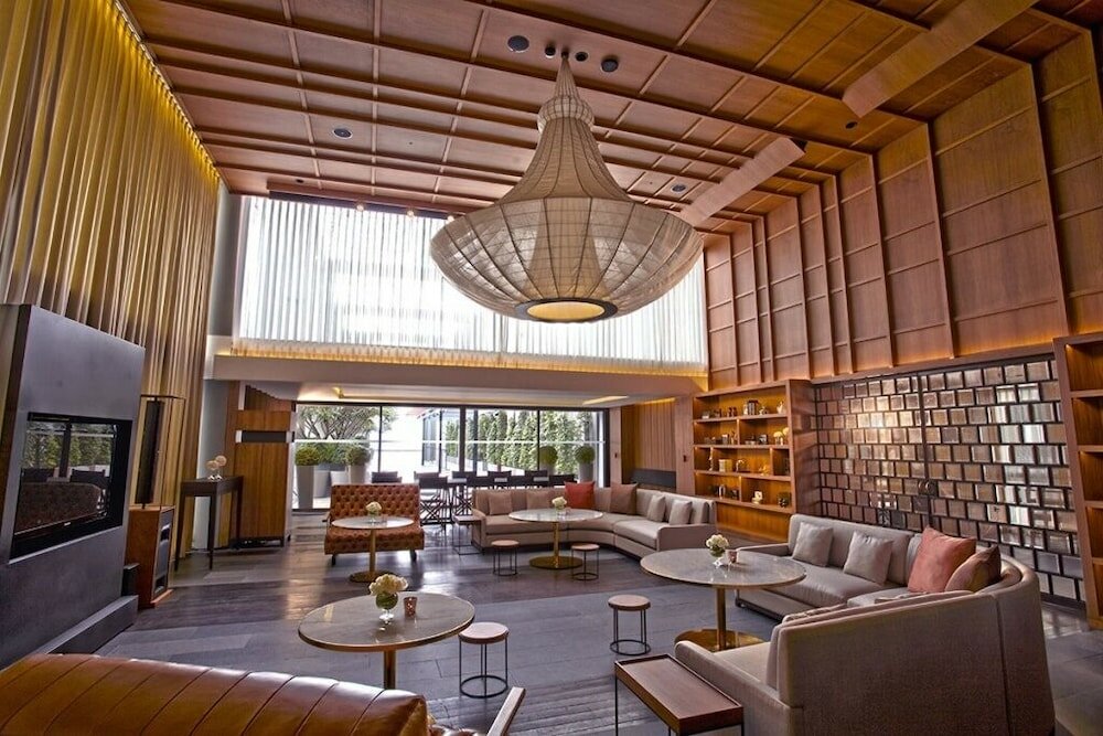 Фото Hansar Bangkok Hotel