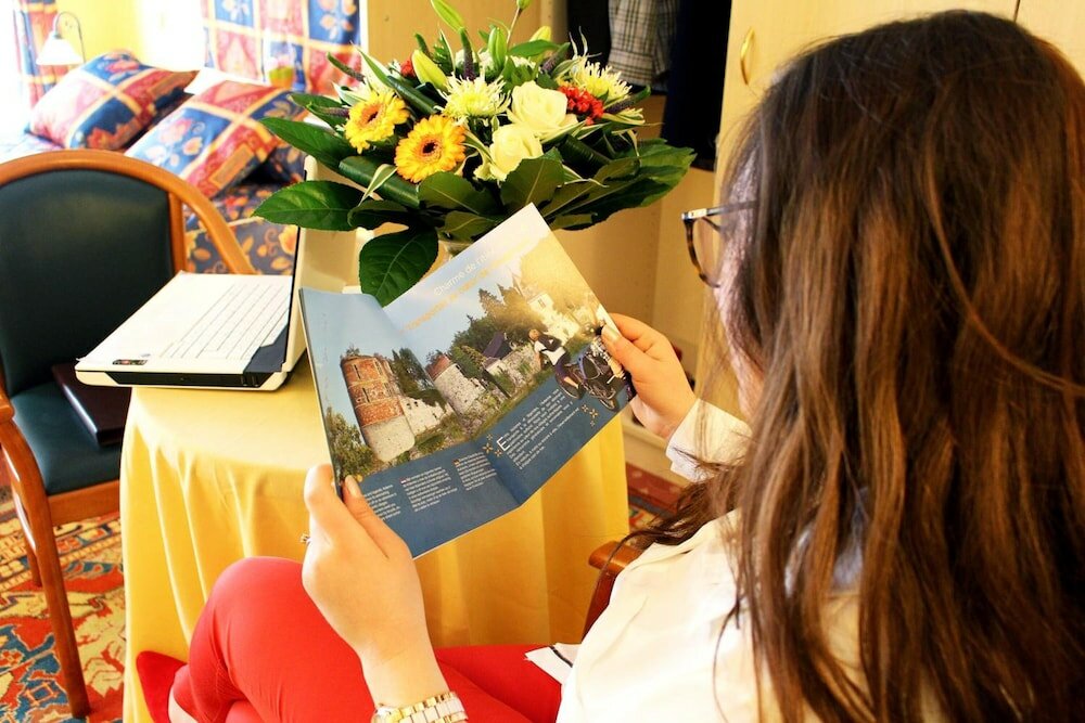 Фото Les Reflets Jaunes