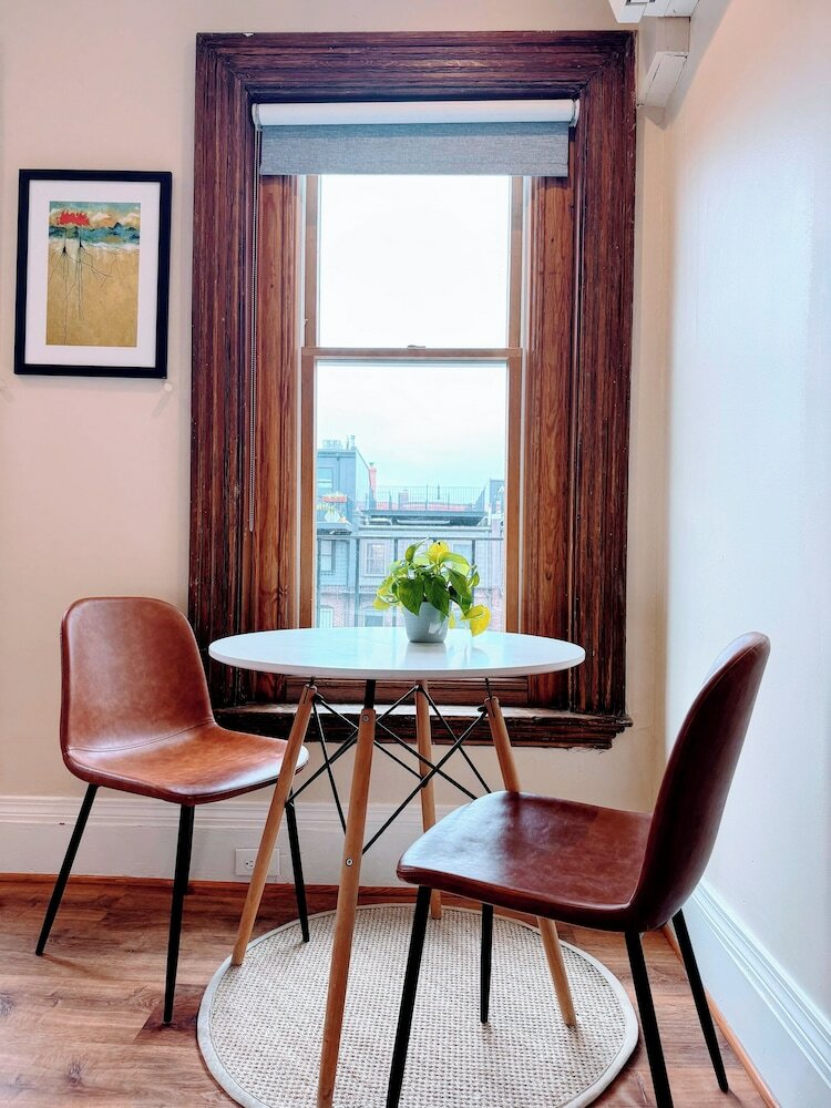 Фото Copley House