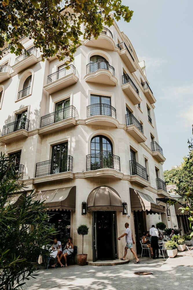 Фото Hotel Majestic