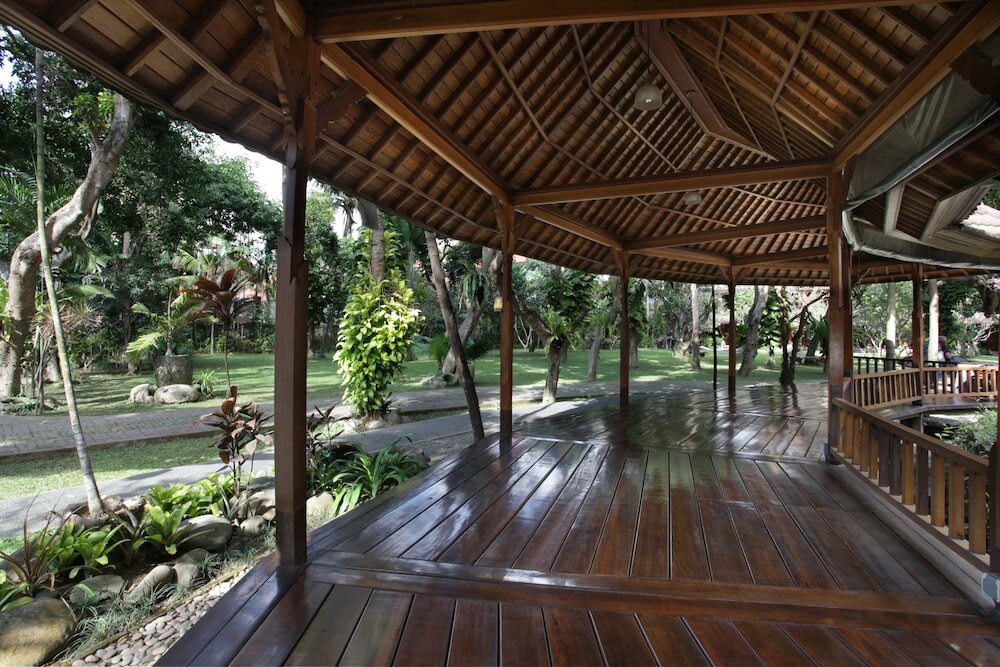 Фото Matahari Bungalow