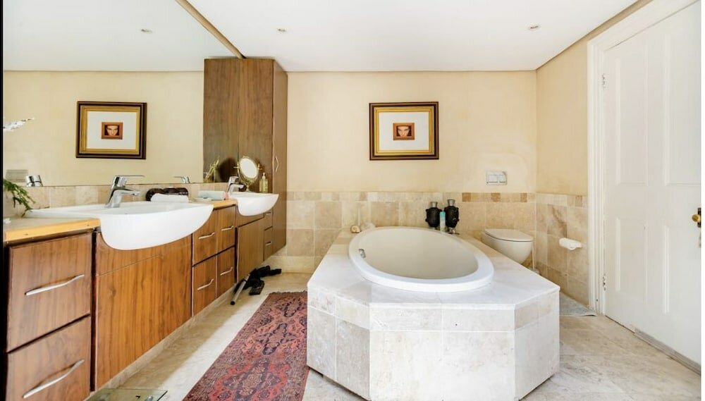 Фото Gordons Guesthouse