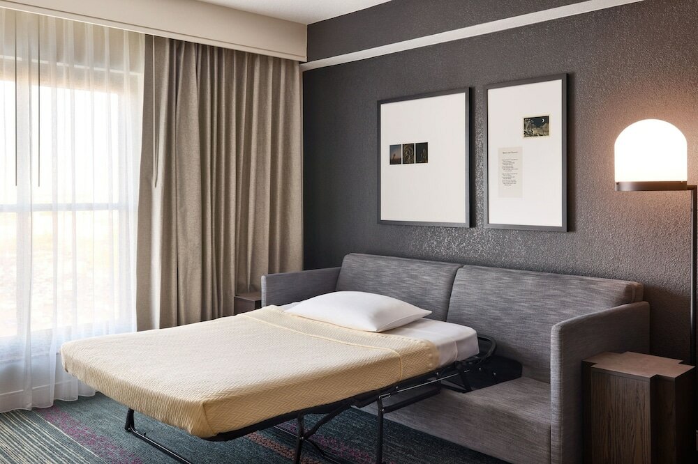 Фото Renaissance Phoenix Glendale Hotel & SPA